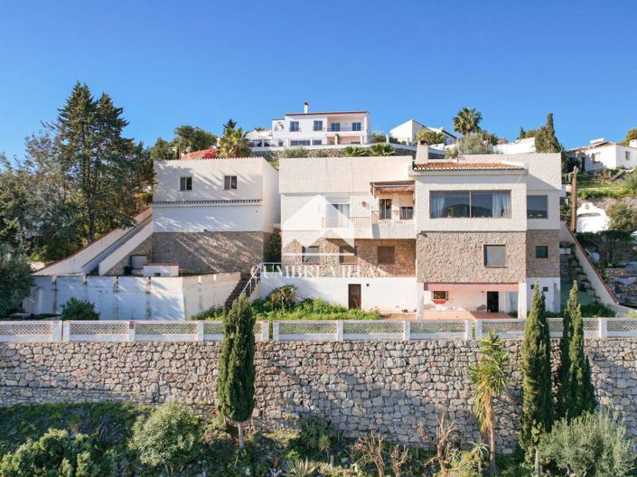 Image No.2-6 Bed Villa for sale