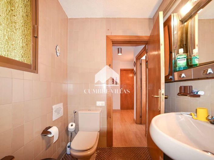 Image No.29-6 Bed Villa for sale