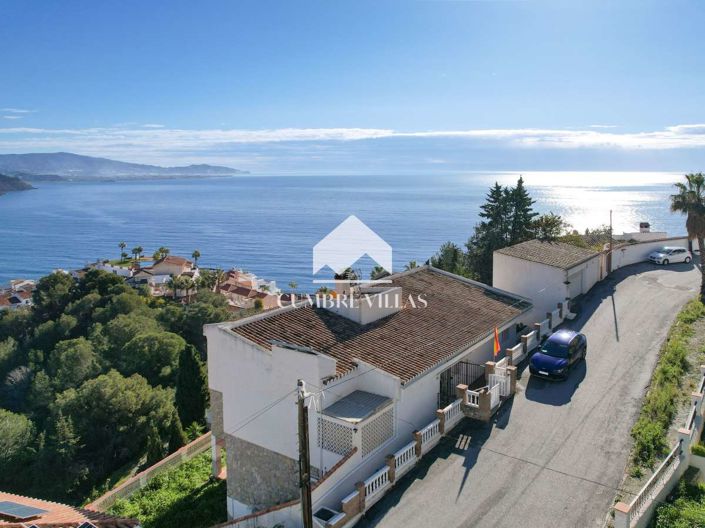 Image No.4-6 Bed Villa for sale