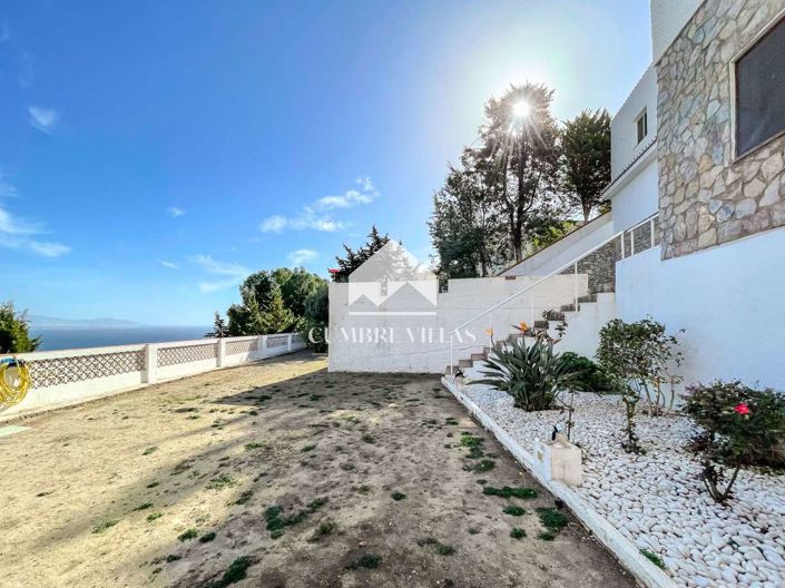 Image No.53-6 Bed Villa for sale