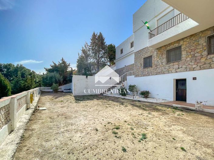 Image No.60-6 Bed Villa for sale