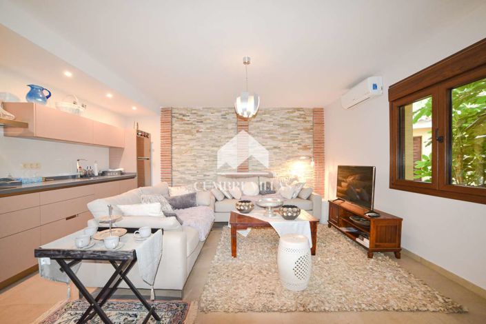 Image No.53-6 Bed Villa for sale