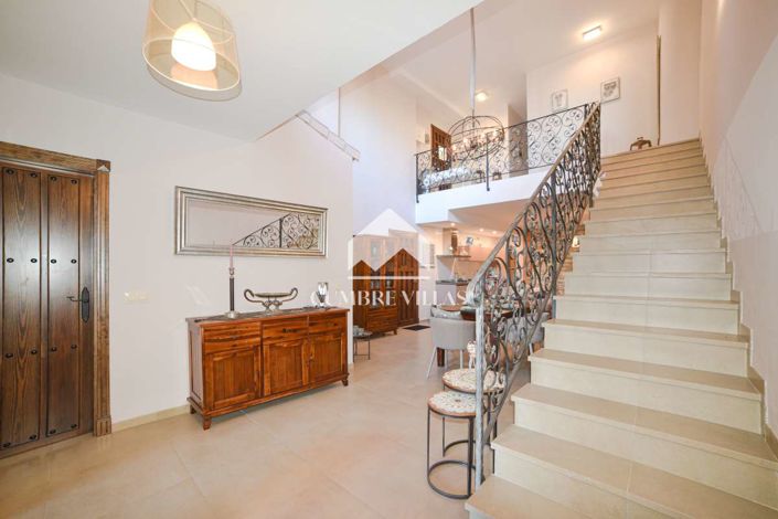 Image No.59-6 Bed Villa for sale