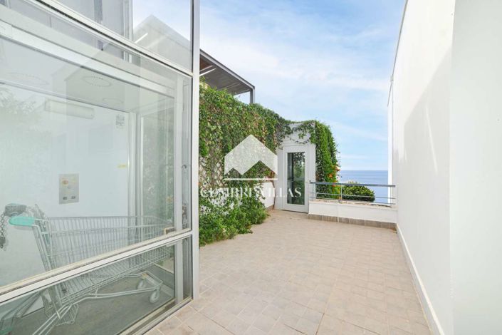 Image No.48-4 Bed Villa for sale