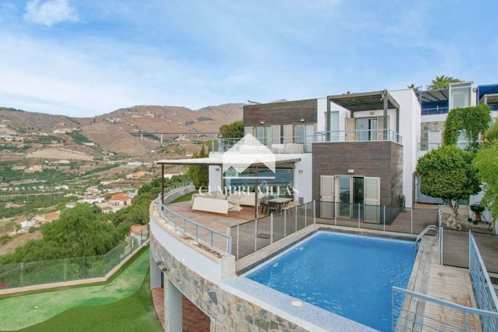 Image No.50-4 Bed Villa for sale