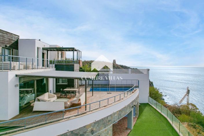 Image No.7-4 Bed Villa for sale