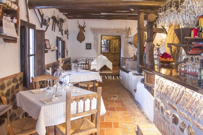 Image No.12-14 Bed Country House for sale