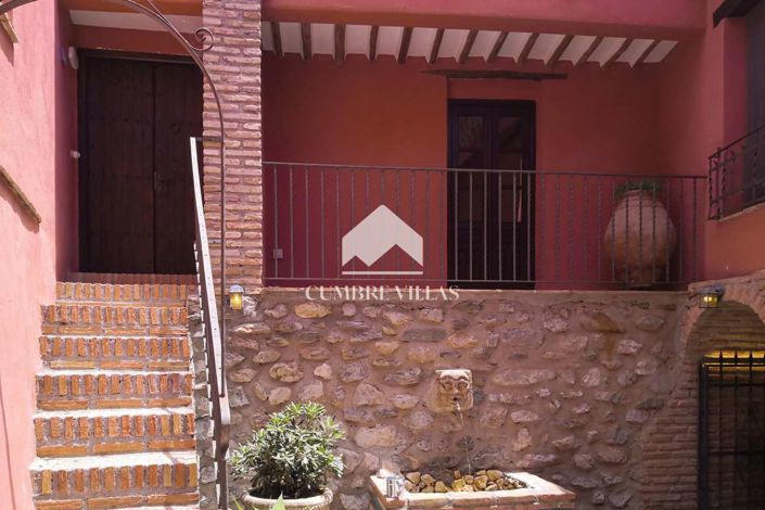 Image No.44-14 Bed Country House for sale