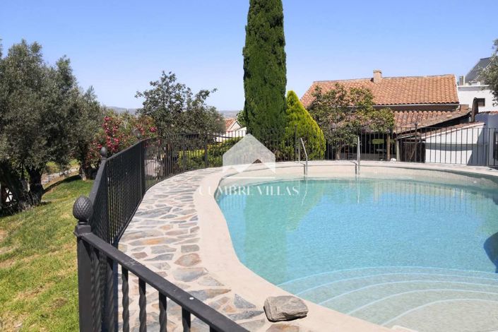 Image No.48-14 Bed Country House for sale