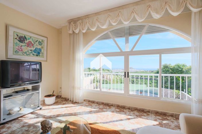 Image No.12-3 Bed Country House for sale