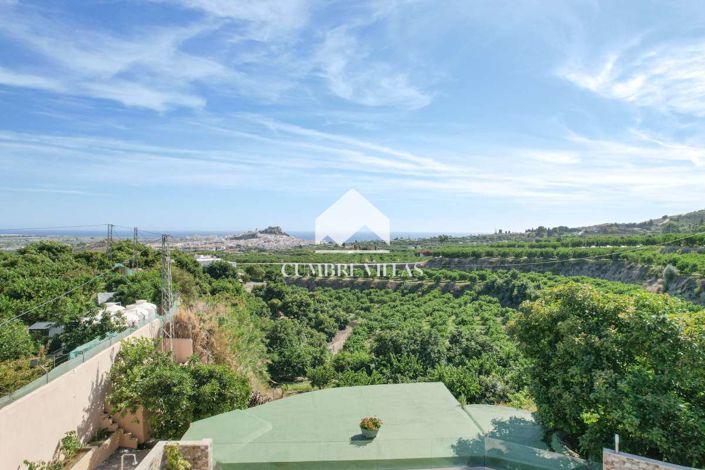 Image No.14-3 Bed Country House for sale