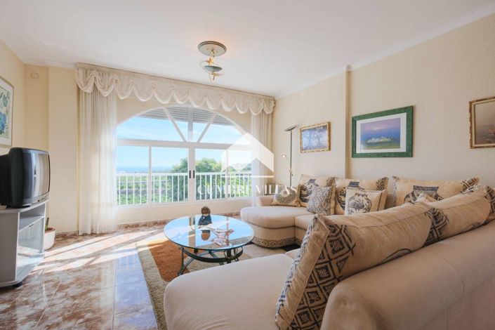 Image No.18-3 Bed Country House for sale