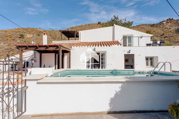 Image No.27-8 Bed Country House for sale