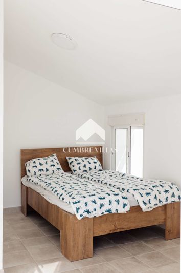 Image No.55-8 Bed Country House for sale