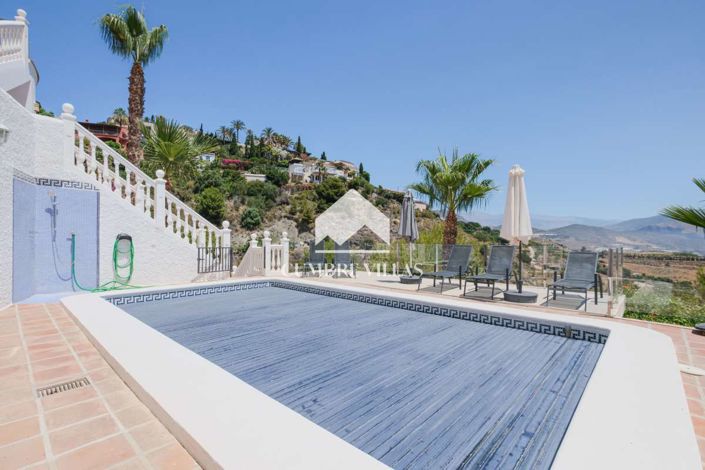 Image No.13-4 Bed Villa for sale