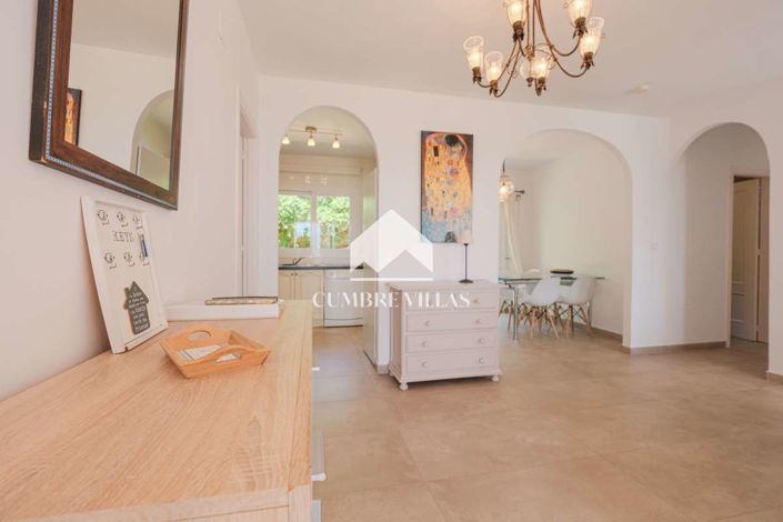 Image No.15-4 Bed Villa for sale