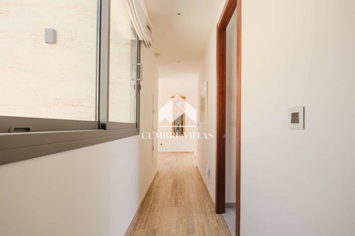 Image No.24-5 Bed Villa for sale