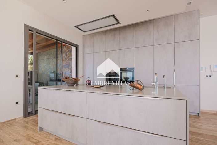 Image No.46-5 Bed Villa for sale