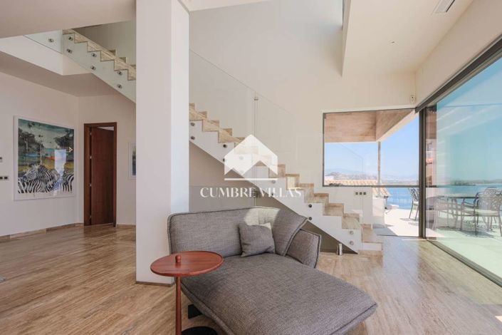 Image No.54-5 Bed Villa for sale