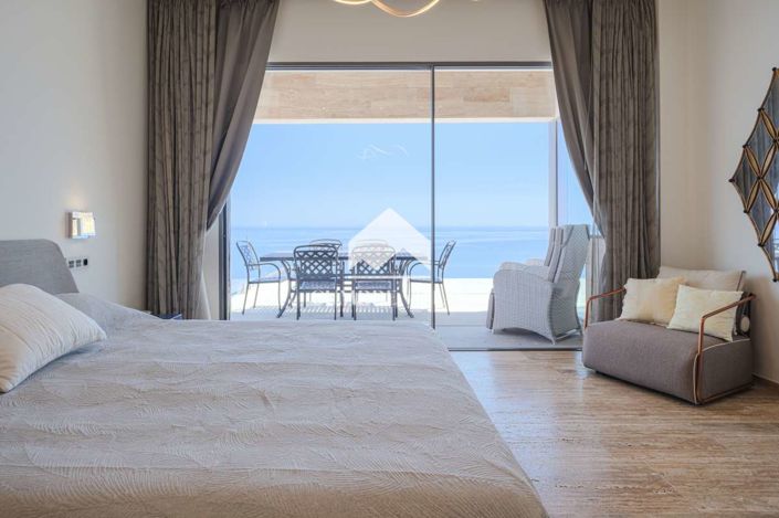 Image No.59-5 Bed Villa for sale