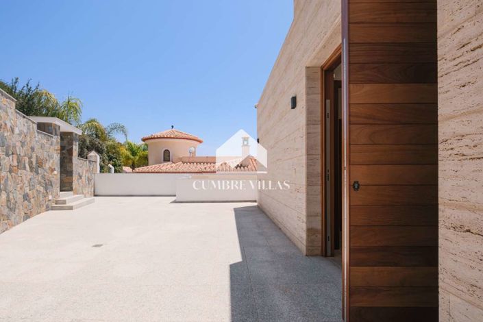 Image No.7-5 Bed Villa for sale