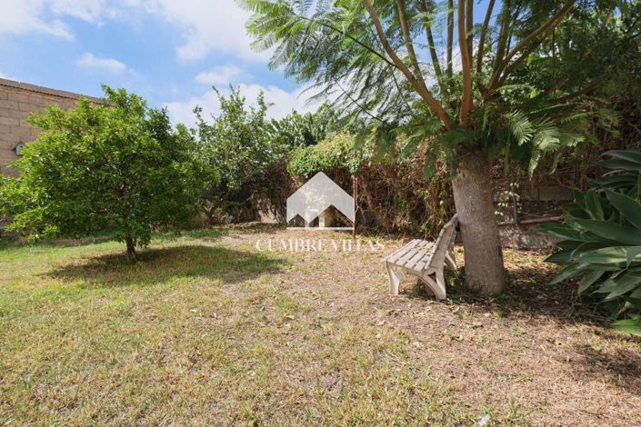 Image No.18-4 Bed Townhouse for sale