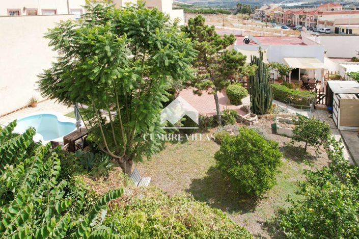 Image No.45-4 Bed Townhouse for sale