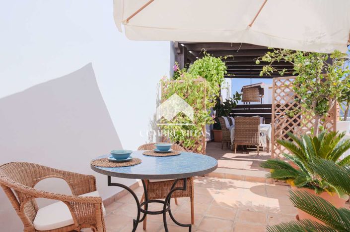 Image No.2-3 Bed Townhouse for sale