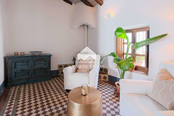 Image No.42-3 Bed Townhouse for sale