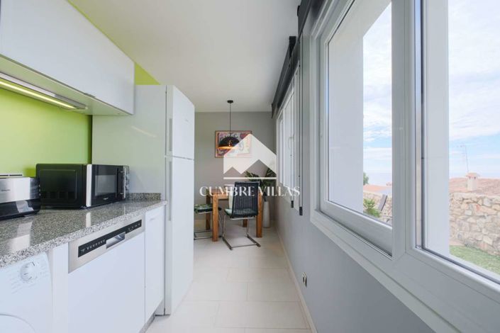 Image No.56-4 Bed Villa for sale