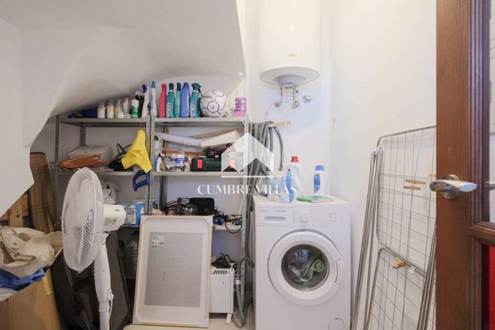 Image No.42-2 Bed Townhouse for sale