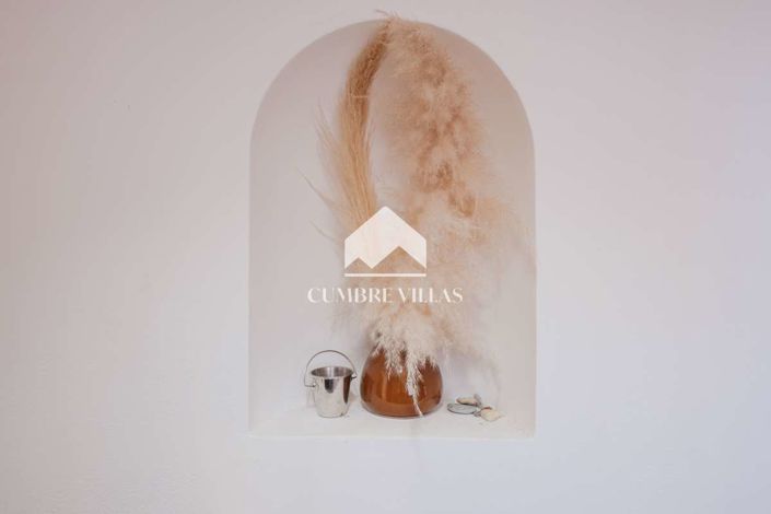 Image No.43-2 Bed Townhouse for sale