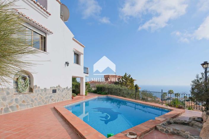 Image No.38-3 Bed Villa for sale