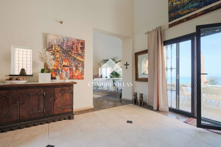 Image No.37-6 Bed Country House for sale