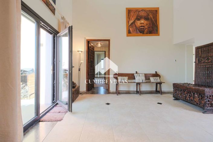 Image No.46-6 Bed Country House for sale