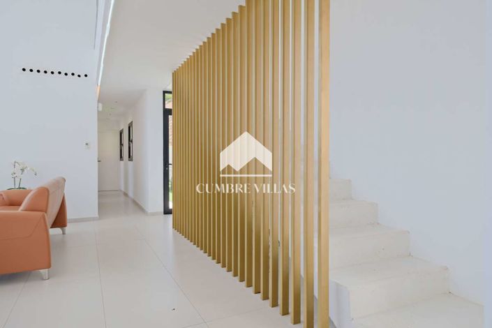 Image No.30-6 Bed Villa for sale