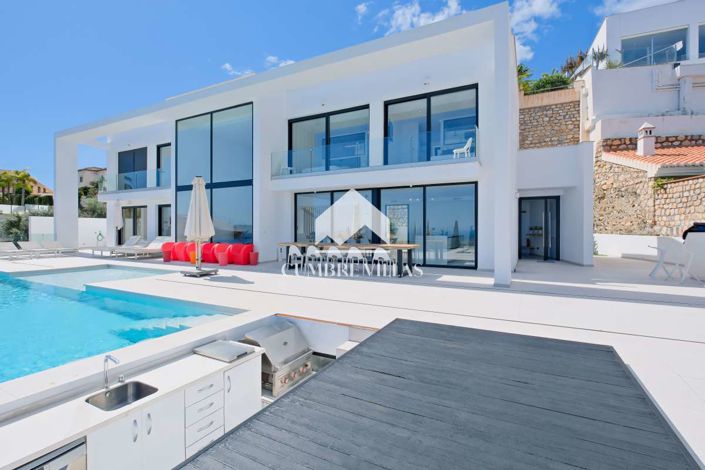 Image No.59-6 Bed Villa for sale