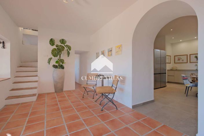 Image No.13-5 Bed Country House for sale