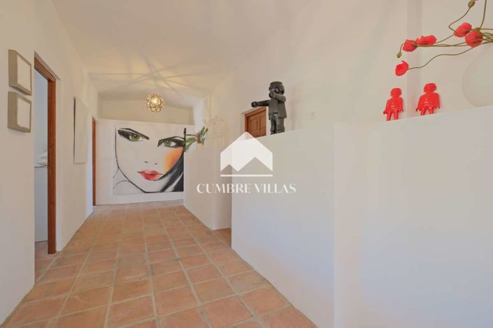 Image No.21-5 Bed Country House for sale