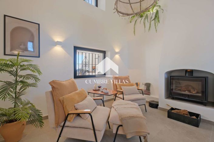 Image No.55-5 Bed Country House for sale