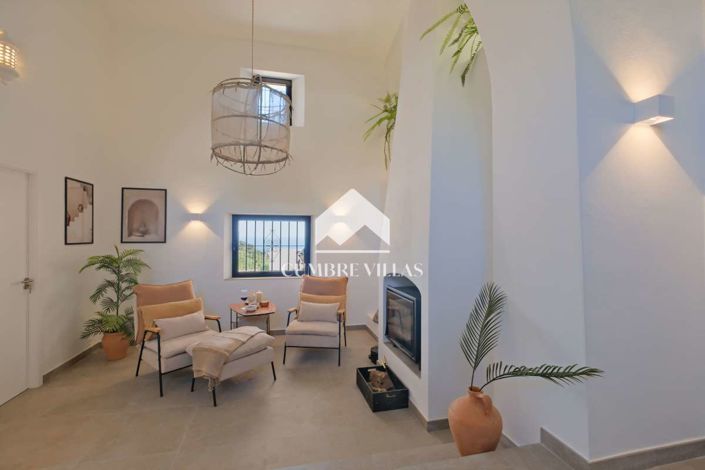 Image No.57-5 Bed Country House for sale