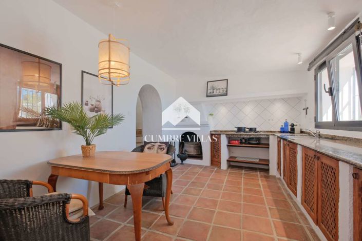 Image No.59-5 Bed Country House for sale