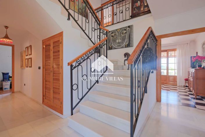 Image No.27-5 Bed Country House for sale