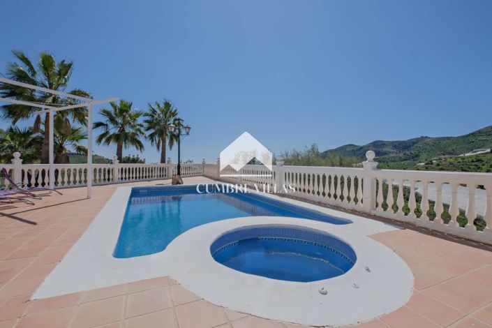 Image No.4-5 Bed Country House for sale