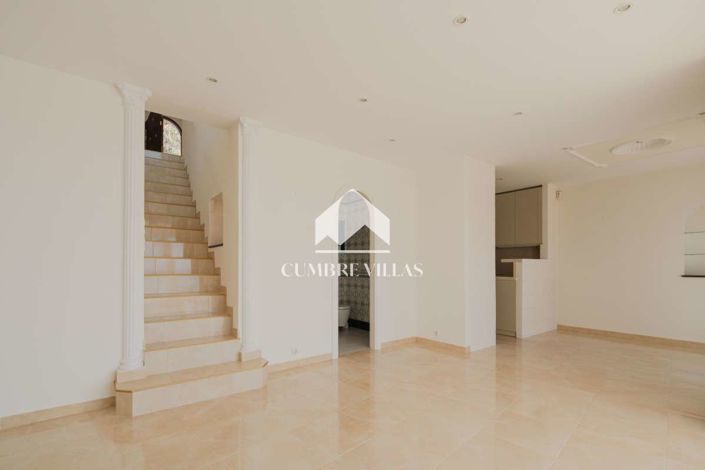 Image No.16-4 Bed Villa for sale