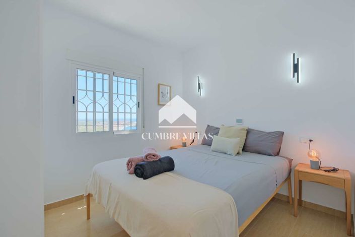 Image No.29-4 Bed Villa for sale