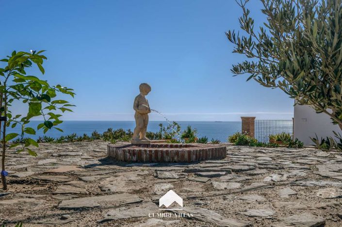 Image No.1-5 Bed Villa for sale