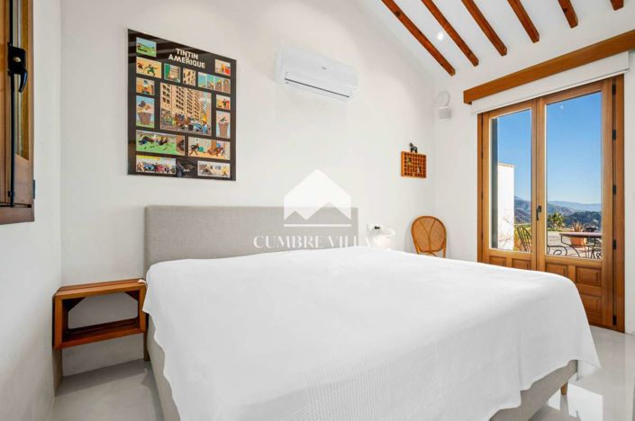 Image No.35-5 Bed Villa for sale