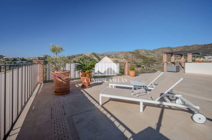 Image No.44-5 Bed Villa for sale