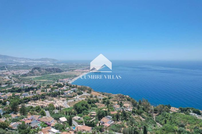 Image No.2-5 Bed Villa for sale